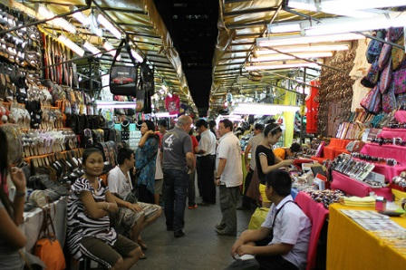 Hãy mang một chiếc vali rỗng khi tới Bangkok